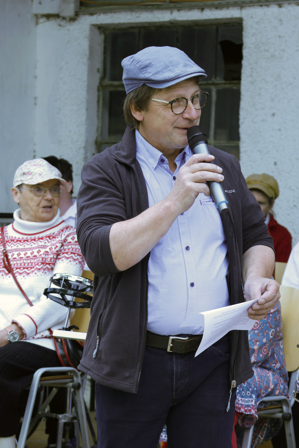 Peter Apfelstädt bei der Eröffnungsrede